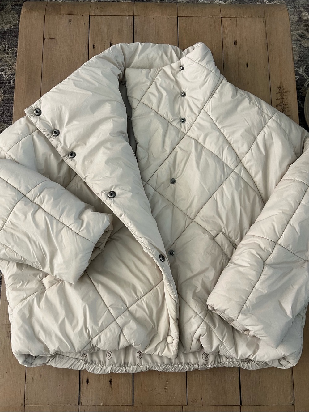 Savvi Women's Puffer Jacket -Medium